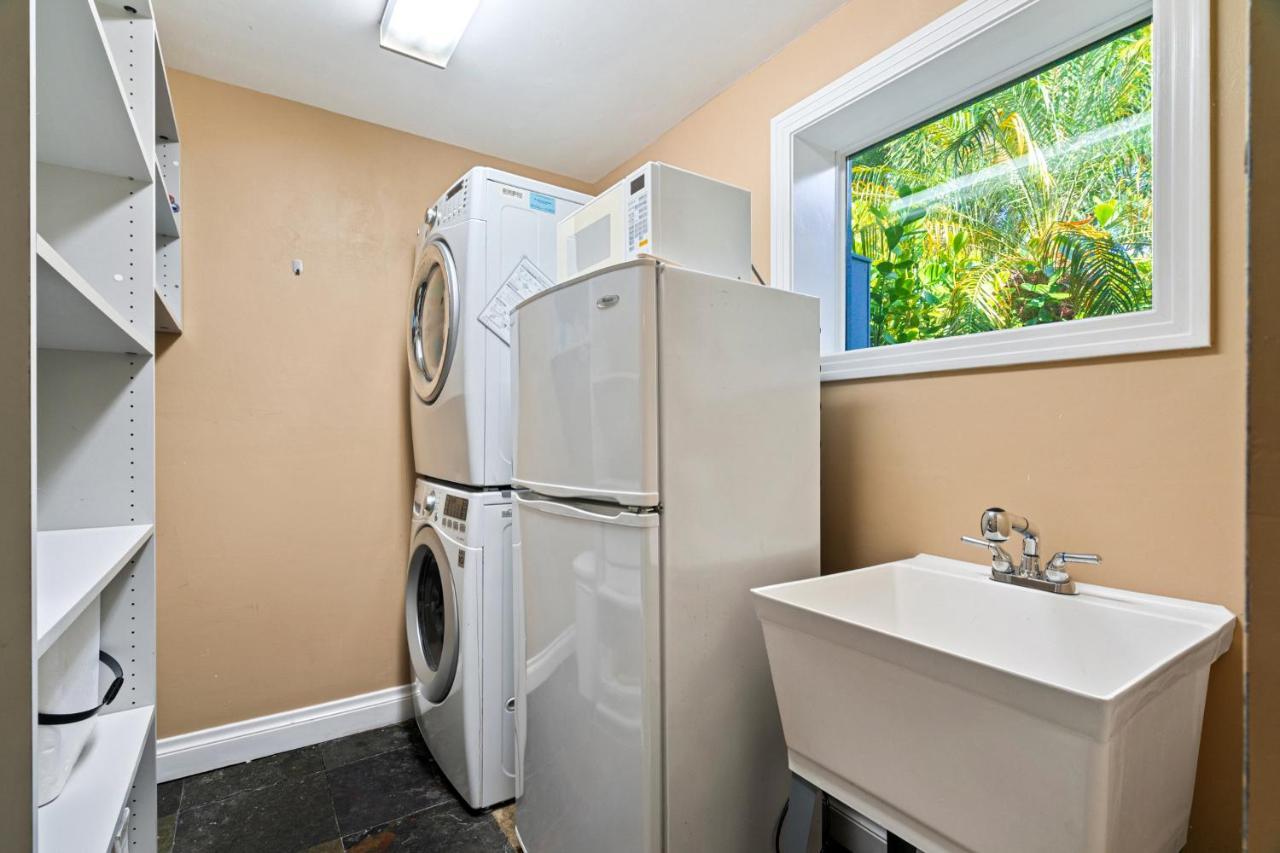 #1 Fort Lauderdale House - Heated Salt Water Pool - Private Oasis-Updated Gorgeous 3Br 3Ba - Las Olas Exterior photo