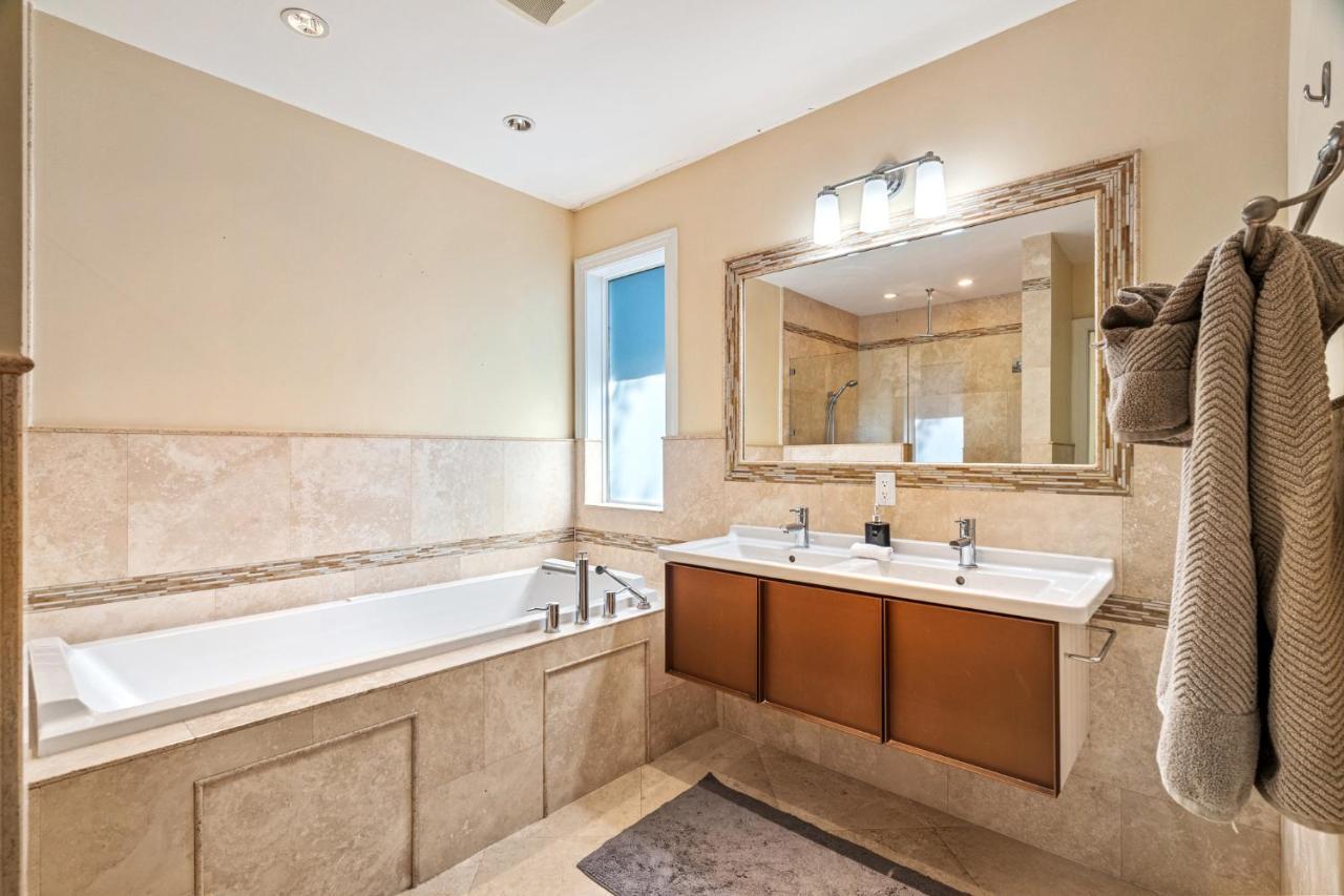 #1 Fort Lauderdale House - Heated Salt Water Pool - Private Oasis-Updated Gorgeous 3Br 3Ba - Las Olas Exterior photo