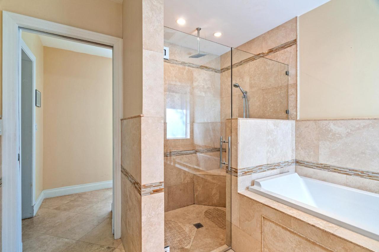 #1 Fort Lauderdale House - Heated Salt Water Pool - Private Oasis-Updated Gorgeous 3Br 3Ba - Las Olas Exterior photo