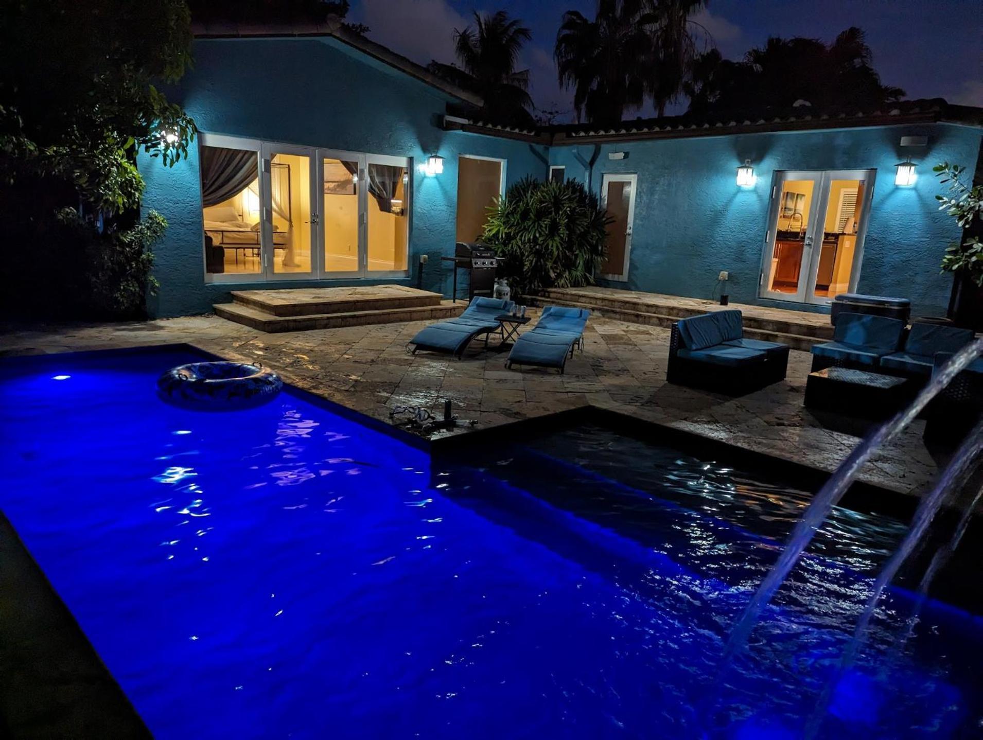 #1 Fort Lauderdale House - Heated Salt Water Pool - Private Oasis-Updated Gorgeous 3Br 3Ba - Las Olas Exterior photo